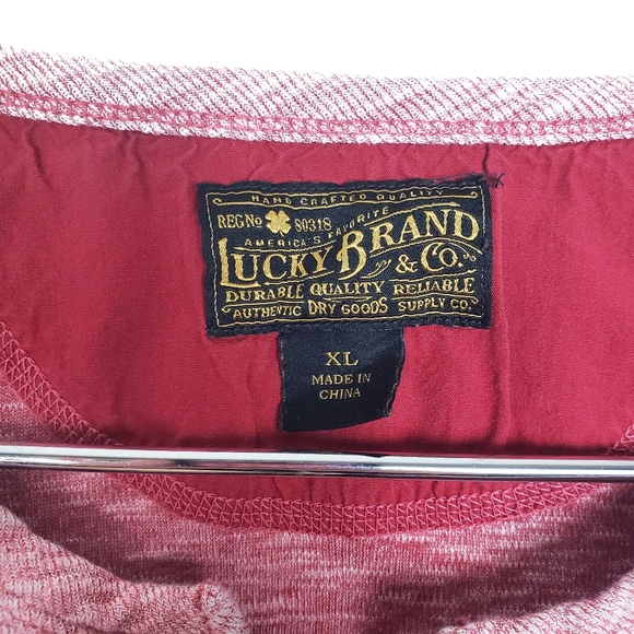 LUCKY BRAND Men's Red & White Space Dye Long Sleeve Buttoned Pull Over Size: XL - Picture 5 of 7